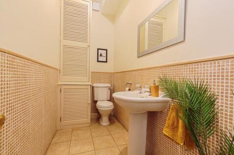 Ground Floor WC