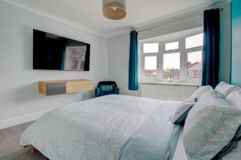 Bedroom One (alt view)