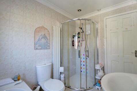 Bathroom 1.2