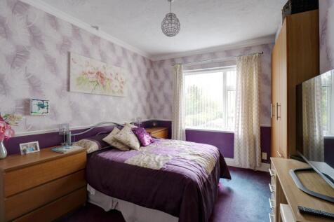 Bedroom 2.2