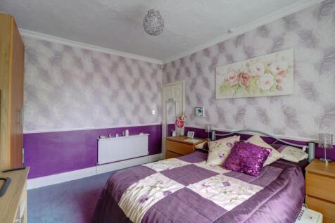 Bedroom 2.3