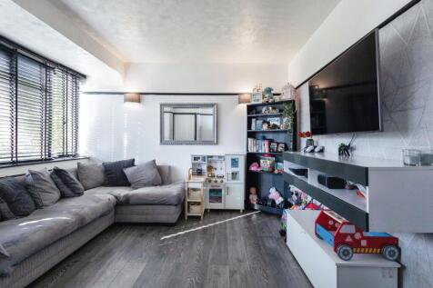 Lounge 2