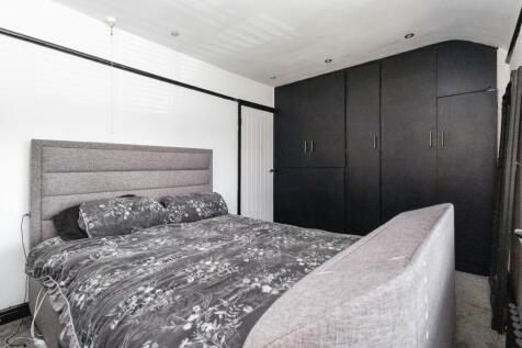 Master Bedroom 1