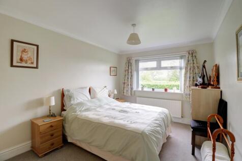 Bedroom 2.1