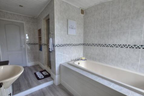 16. Bathroom