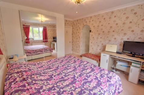 Master Bedroom B