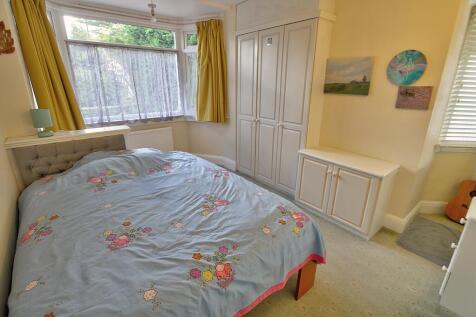 Bedroom 2B