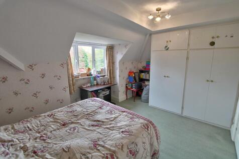 Bedroom 4B