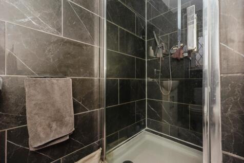 En-Suite 1