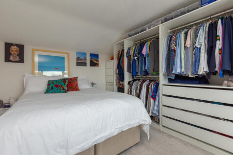 Bedroomm 1