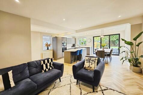 Kitchen/Diner/Family Room