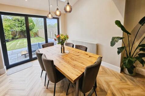 Kitchen/Diner/Family Room