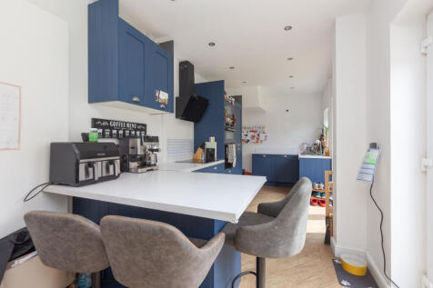 70 PRESTON ROAD-14