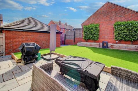 Rear Garden (alt view)