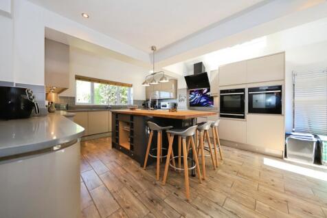 Kitchen breakfast room