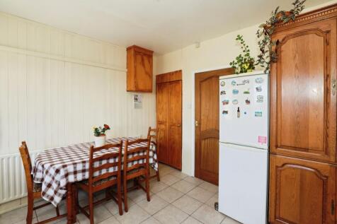 Kitchen-Dining Room