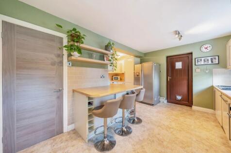 9. Kitchen diner