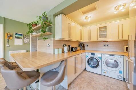 10. Kitchen diner