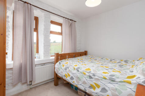225 burnley road