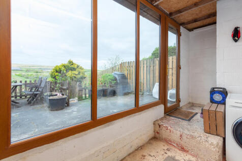 225 burnley road-17
