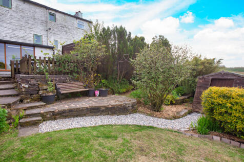 225 burnley road-25