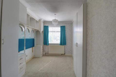 Bedroom 2.1