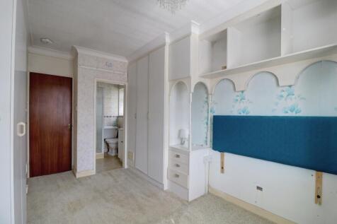 Bedroom 2.2