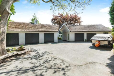 Exterior Garages and Stables