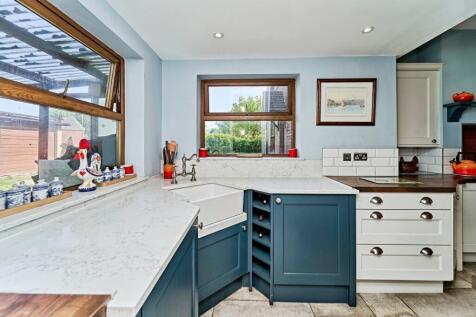 Kitchen B