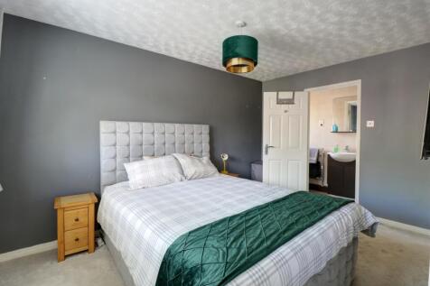 Bedroom 1.3
