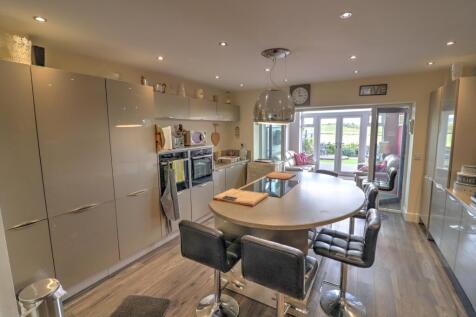 Open Plan Kitchen