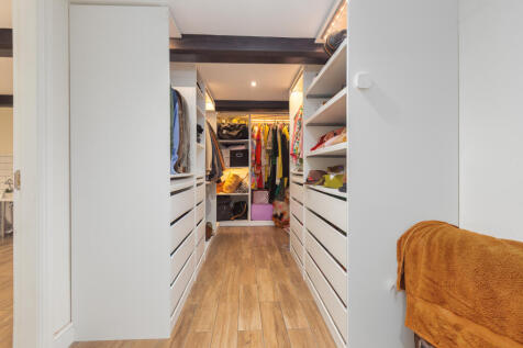 Master Dressing Room