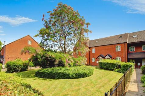 Communal Green