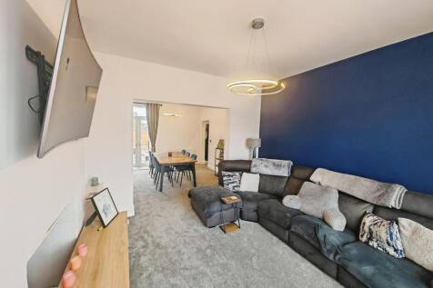 Open plan Living/Dining