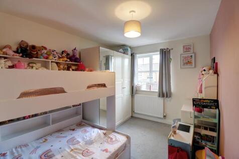 Bedroom 2.1