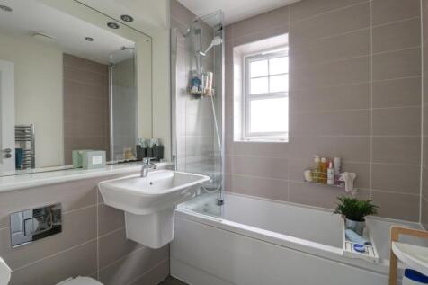 Bathroom 1.1