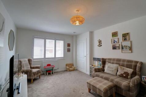 Lounge 3