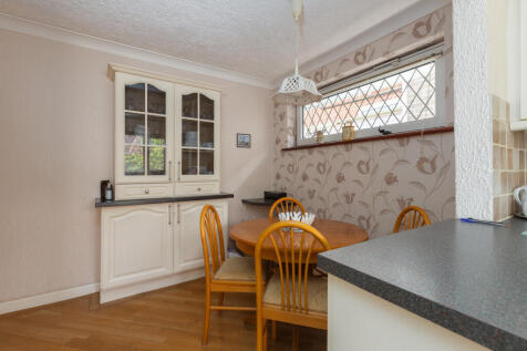 85 JANICE STREET-9