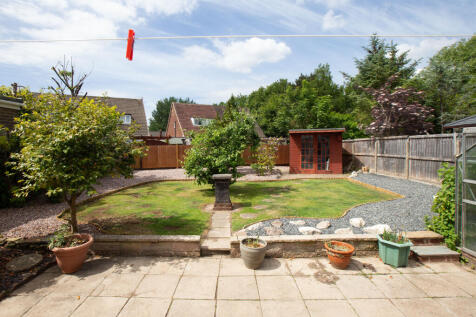 85 JANICE STREET-12