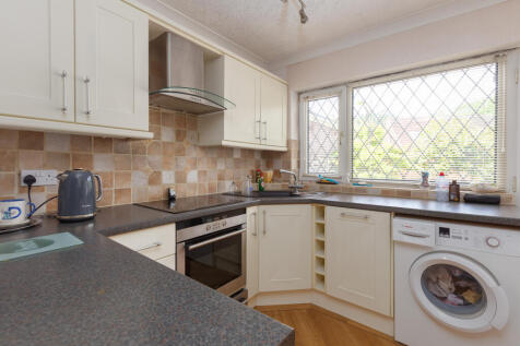 85 JANICE STREET-10