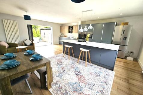 Living kichen diner