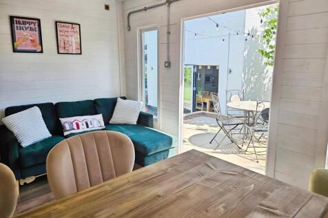 Summer House