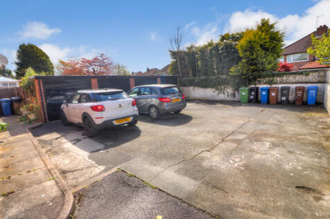 Parking &amp; Garages
