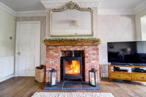 Lounge Fireplace
