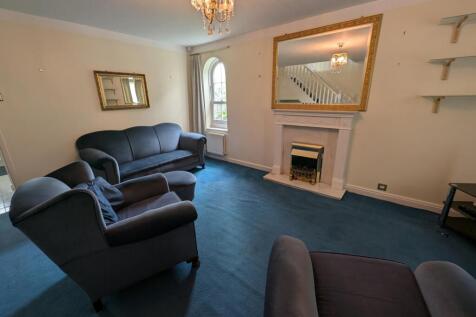 Lounge 1