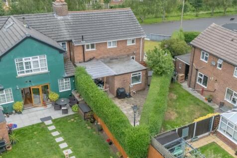 23. Rear aspect