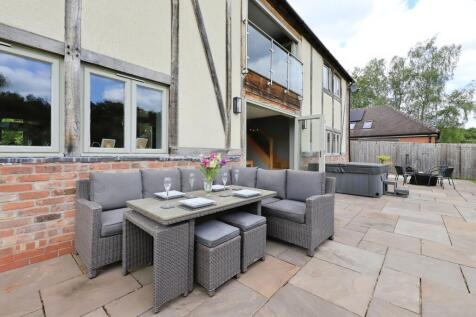 Entertaining space