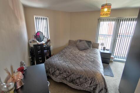 Bedroom 1B
