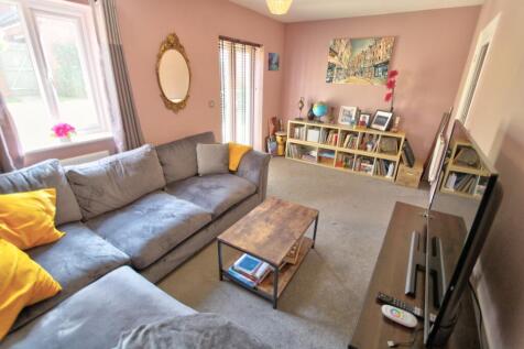 Lounge A