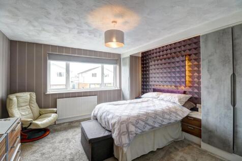 Bedroom 1.1